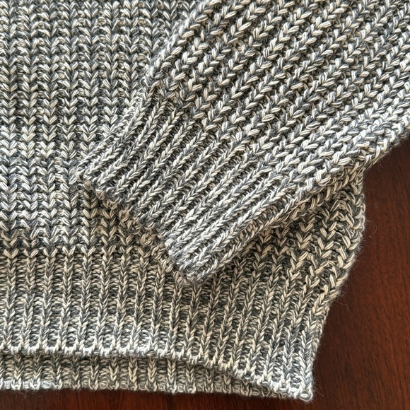 Boohoo Wear Your Heart On‎ Your Sleeve Sweater - Picture 9 of 9